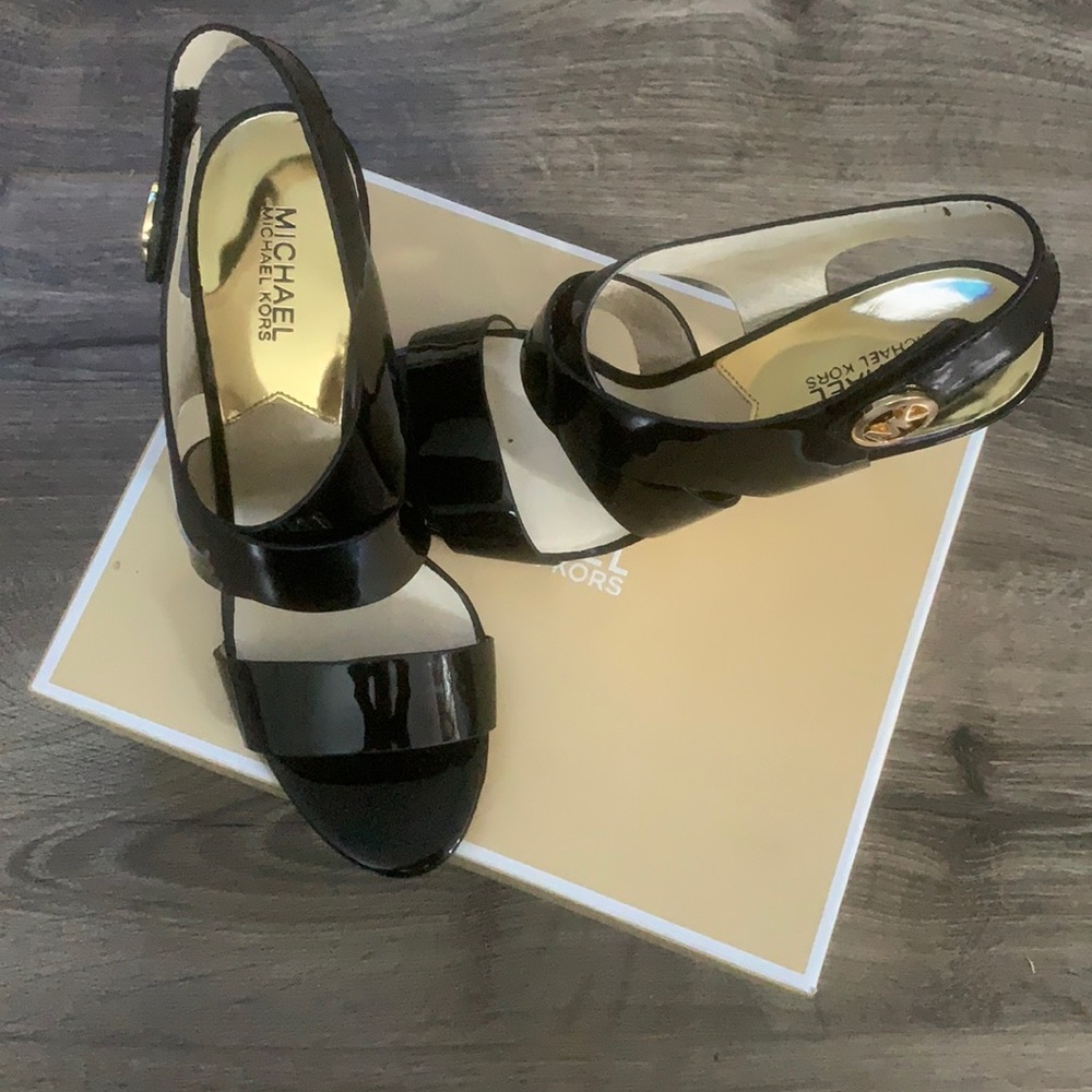 Michael Kors Joselle Open Toe Patent Blk Heels